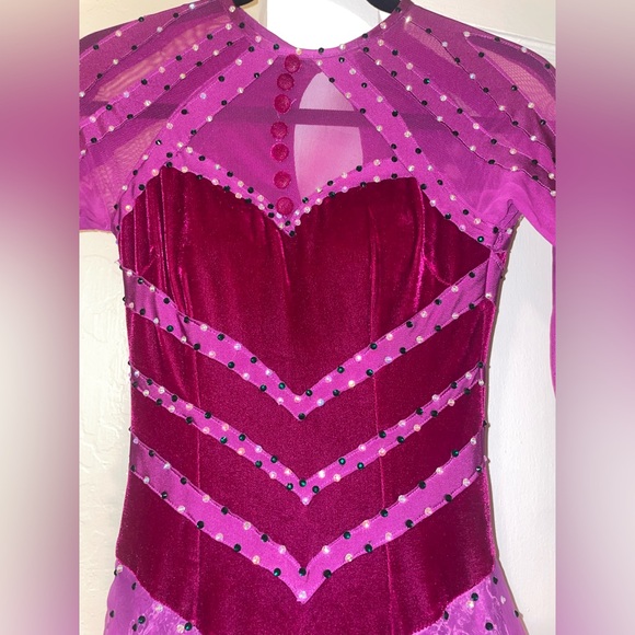 Ballroom/Standard/Smooth Junior 2/ Youth Beautiful Competition Dress - Picture 4 of 6